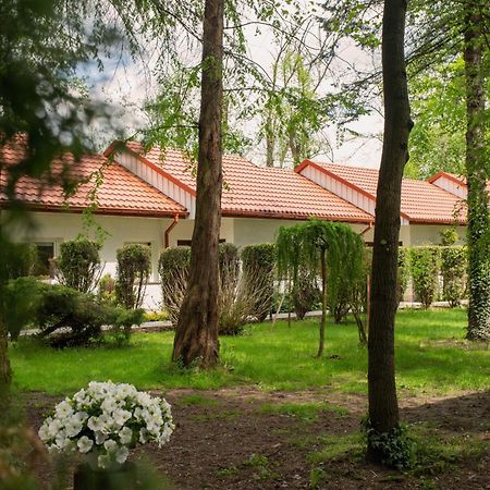Noclegi Pod Debem U Jakuba Niepolomice Exterior photo